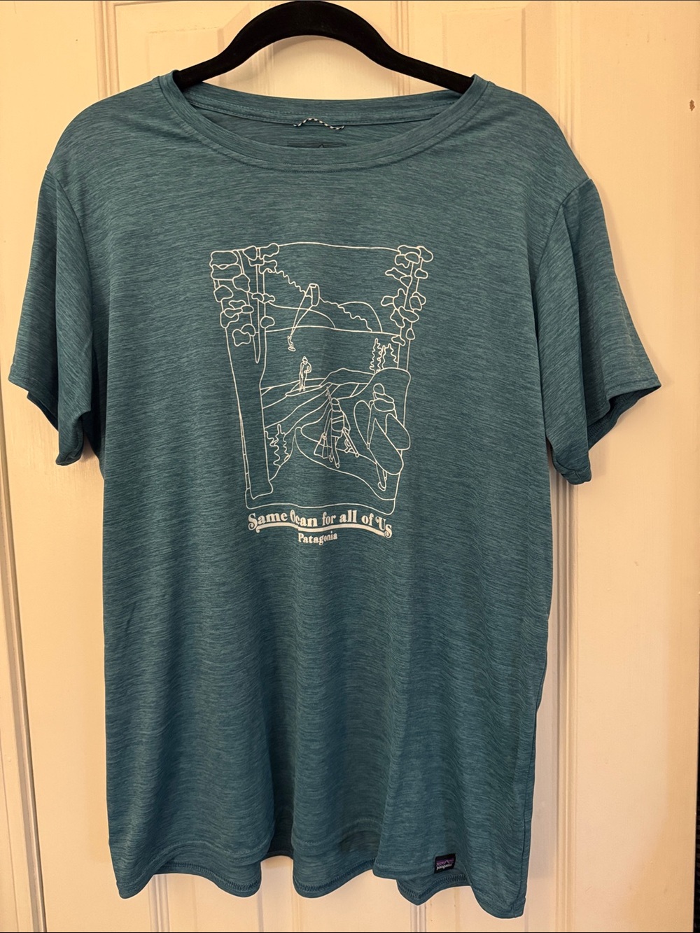 EUC Patagonia Worn Wear Patagonia Women's Capilene Cool Daily Graphic T-Shirt